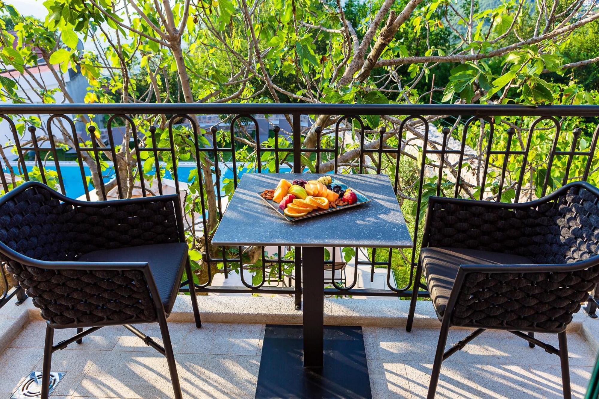 Boutique Hotel Ruzmarin Spa & Garden By Aycon Budva Exterior foto